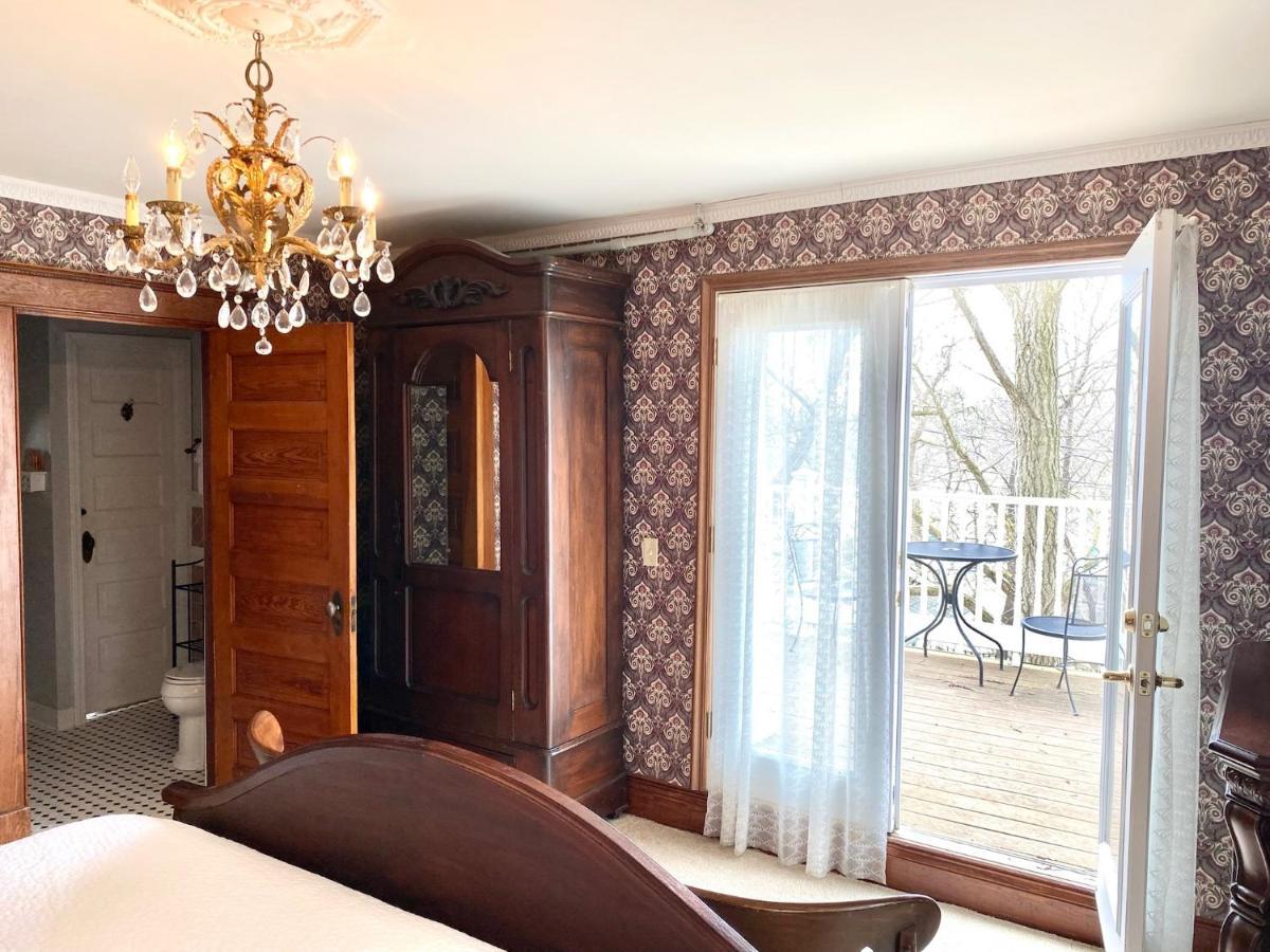 The Ginkgo Tree Bed & Breakfast Маунт Плезант Екстериор снимка