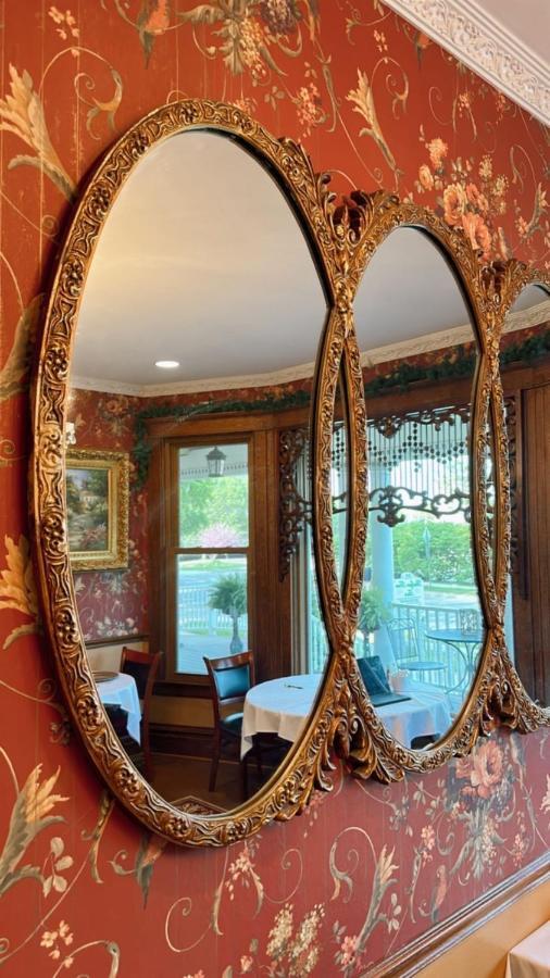 The Ginkgo Tree Bed & Breakfast Маунт Плезант Екстериор снимка